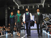 پی آئی اے کی ایئرہوسٹسزاورکیبن کریوکیلیے نئے یونیفارمز متعارف