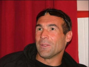 افریقی ٹیم  نے اعصابی دباؤ سے لڑنے کے لیے مائیک ہارن کی خدمات حاصل کرلیں