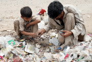 پاکستان6برسوں میں ایک کروڑ 80لاکھ غریب بڑھ گئے  