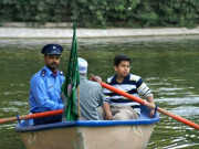 چڑیا گھر میں کشتی رانی کیلیے تالاب میں پانی نہیں بھرا گیا