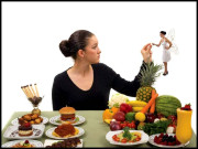 کھائیے جی بھر کے مگر … کیلوریز گن کر