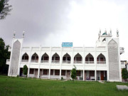 تاریخ اسلام کے اوراق سے ایک نواب مدرسے میں