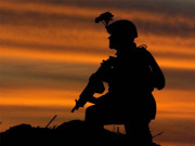 فوجیوں کو رات میں نظر سے اوجھل بنانے والے اسٹیکر تیار