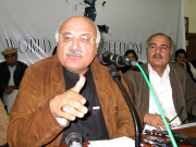 ملالہ پرقاتلانہ حملہ صوبائی حکومت کا ملزمان کی نشاندہی کرنے پرایک کروڑ روپے انعام کا اعلان