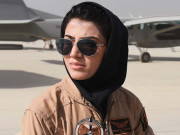 نیلوفر رحمانی افغانستان کی تاریخ کی پہلی خاتون پائلٹ بن گئیں
