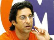 ایک فارمیٹ کی کپتانی چھوڑدو وسیم اکرم کا دھونی کو مشورہ