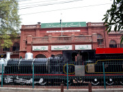 پاکستان ریلوے کا مزید 15 ٹرینوں کو آؤٹ سورس کرنے کا فیصلہ