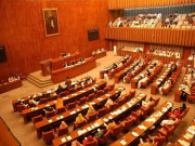 پاکستانیوں کے بیرون ملک اثاثے ظاہرکرنے کولازمی قراردینے کی تجویز