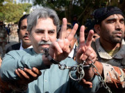 ایم کیو ایم کے رہنما عامر خان کے خلاف مقدمہ درج
