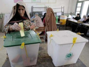 شخیبرپختونخوا انتخابات آئینی تقاضے مقدم رکھے جائیں
