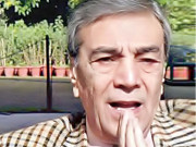 معروف براڈ کاسٹر و اداکار ضیا محی الدین 82 برس کے ہوگئے