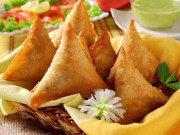 بنائیے گھر میں  چکن سموسے