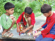 عید قریب مگر پیسے نہیں بچوں کو کیا منہ دکھاؤں