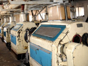 چوکر پر ٹیکس واپس لینے کی یقین دہانی کے باعث فلور ملز کی ملک گیر ہڑتال کا خطرہ ٹل گیا