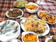 یوں سجتا ہے عید کا دسترخوان