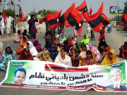 بلدیاتی نظام کے خلاف قوم پرستوں کا احتجاج جاری سندھ بھر میں مطاہرے و دھرنے 