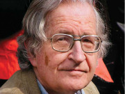 کشمیریوں پر بد ترین ظلم ہو رہا ہے بھارتی فوج نکل جائے چومسکی