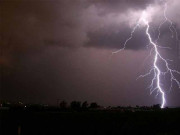 میکسیکو میں آسمانی بجلی گرنے سے ایک ہی خاندان کے 7 افراد ہلاک