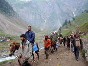 کشمیری صرف بہادر ہی نہیں انسان دوست بھی ہیں ہندو یاتری