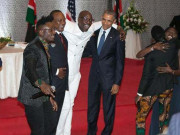 دورہ کینیا کے دوران امریکی صدر اوباما نے رقص کرکے سب کو حیران کردیا