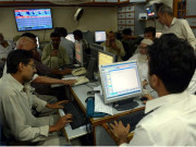 حصص مارکیٹ میں اتار چڑھاؤ کے بعد محدود تیزی