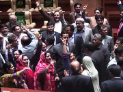 ایم کیو ایم کا سندھ اسمبلی میں کارکن کی ہلاکت پر شدید احتجاج