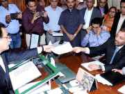 ایم کیو ایم ارکان اسمبلی کے استعفے