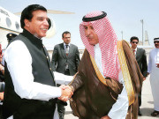  وزیراعظم نے عمرہ ادا کیا آج خادم الحرمین الشریفین سے ملاقات کرینگے 