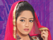 پیراہنوں پراُتریں پھولوں کی کہکشائیں