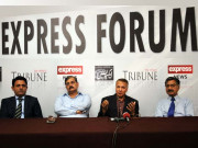 جنگ قوم لڑتی ہے  بھارت نے میلی آنکھ سے دیکھا تو منہ کی کھانا پڑے گی ایکسپریس فورم