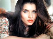 برطانوی آئٹم گرل اسکارلٹ ولسن کو بالی ووڈ میں ہیروئن کا کردار مل گیا