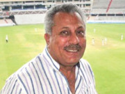 پاک بھارت  کرکٹ   ظہیر عباس ’پل‘ کا کردار اداکرنے کیلیے کوشاں