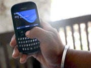 موبائل فون بندش سے حکومت کو یومیہ 50 کروڑ کا نقصان اورمعاشرے پرمنفی اثرات پڑ رہے ہیں رپورٹ