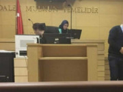 ترکی میں خاتون جج نے عدالتی کارروائی کے دوران اسکارف پہن کرنئی تاریخ رقم کردی