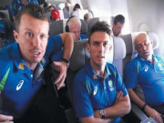 سڈل اور مچل مارش نے اپنے کوچ ڈیرن لی مین کا نیند میں ہی انٹرویو کرلیا