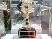 4 ہزار سے زائد ہیروں سے سجی دنیا کی مہنگی ترین گھڑی نمائش کیلیے پیش