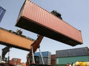 کسٹم نے کراچی پورٹ سے 20 ہزارکلو دھماکا خیز مواد سے بھرا کنٹینر پکڑ لیا