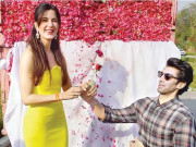 ادتیہ رائے نے کترینہ کو گلاب سے بھرا ٹرک کاتحفہ دےدیا