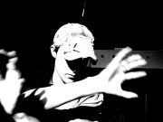 نوابشاہ نقل سے روکنے پر طلبا کا پرنسپل و اساتذہ پر تشدد پرچے پھاڑ دیے 