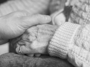 رشتوں کی مٹھاس کہاں گئی