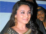 گھریلو عورت کا کردار نبھانا بھی آسان نہیںرانی مکھر جی