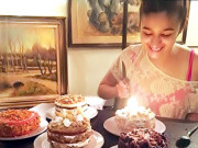 بالی وڈ اداکارہ عالیہ بھٹ نے 23ویں سالگرہ منائی