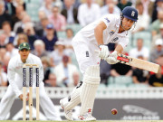 اوول ٹیسٹ رنز کیلیے کک کی بھوک سنچری سے بھی ختم نہ ہوئی