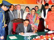 ڈرگ ریگولیٹری اتھارٹی بل پر دستخط لوگوں کو سستا علاج مل سکے گا صدر زرداری