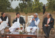 بھارتی صوبے بہار کے وزیر اعلیٰ کی عمران خان سے ملاقات