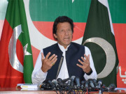 خان صاحب ایک بار پھر ’غلطی‘ مت کیجیے