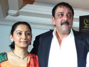 سنجے دت کے گھر رات گئے ناچ گانے پر پڑوسیوں نے پولیس بلوالی