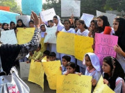 لاہور توہین رسالت کے الزام میں پکڑے گئے اسکول پرنسپل ضمانت پر رہا
