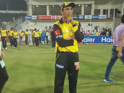 طاقتور کھلاڑی کمزور بورڈ