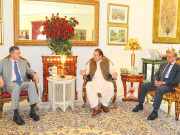 امریکا ڈرون حملے بند کرے امداد نہیں تجارت چاہتے ہیں نواز شریف